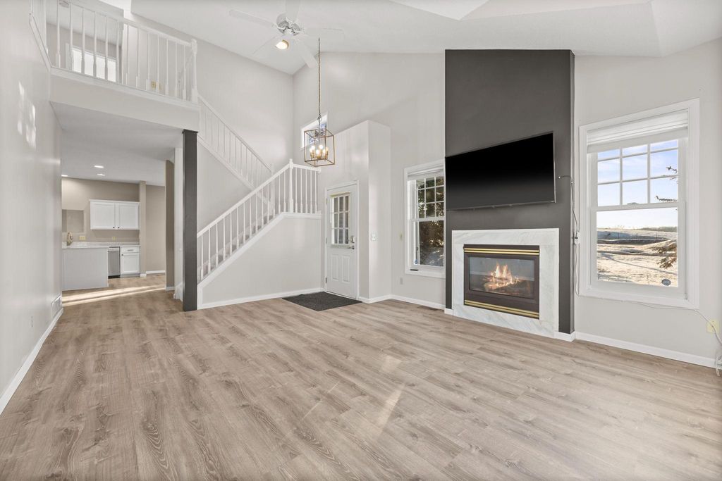 Photo of 401 Hickory Lane N, Oakdale, MN 55128 (MLS # 7000327)