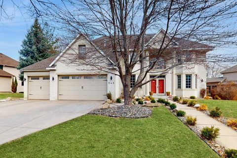 545 Owasso Hills Drive Roseville MN 55113