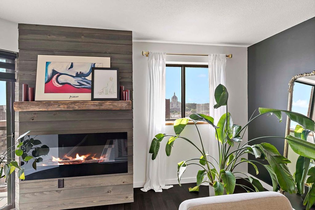 Photo of 78 10th Street E #2004, Saint Paul, MN 55101 (MLS # 6822929)