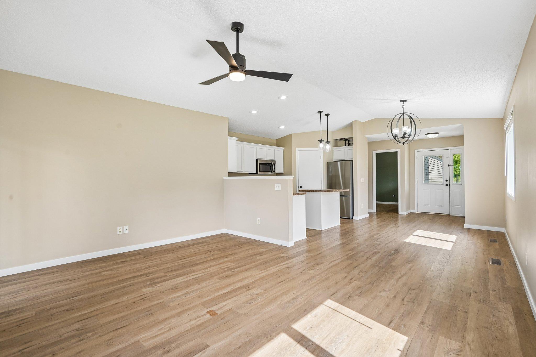 1303 Prairie Lane