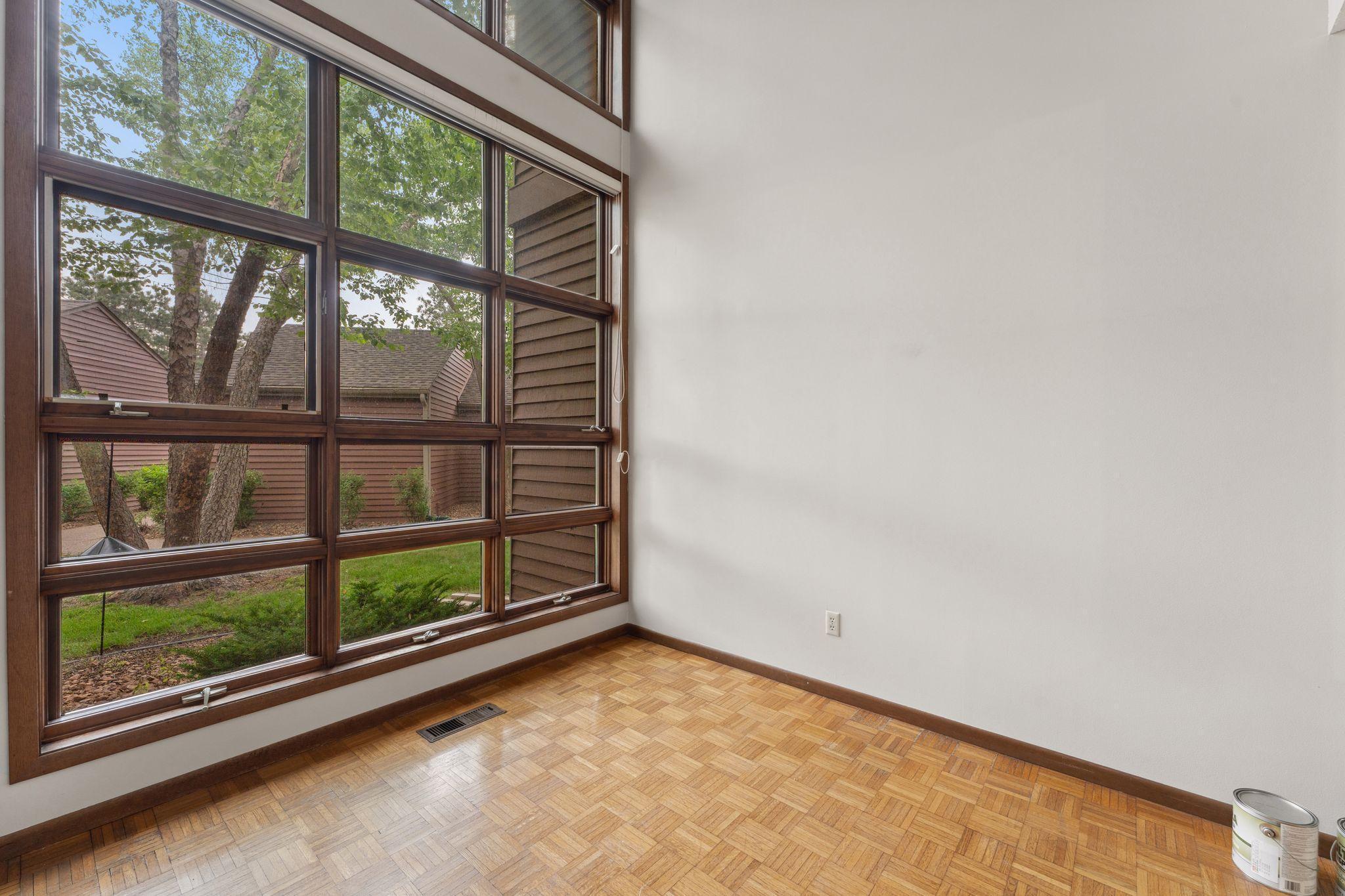 1369 Spencer Road W