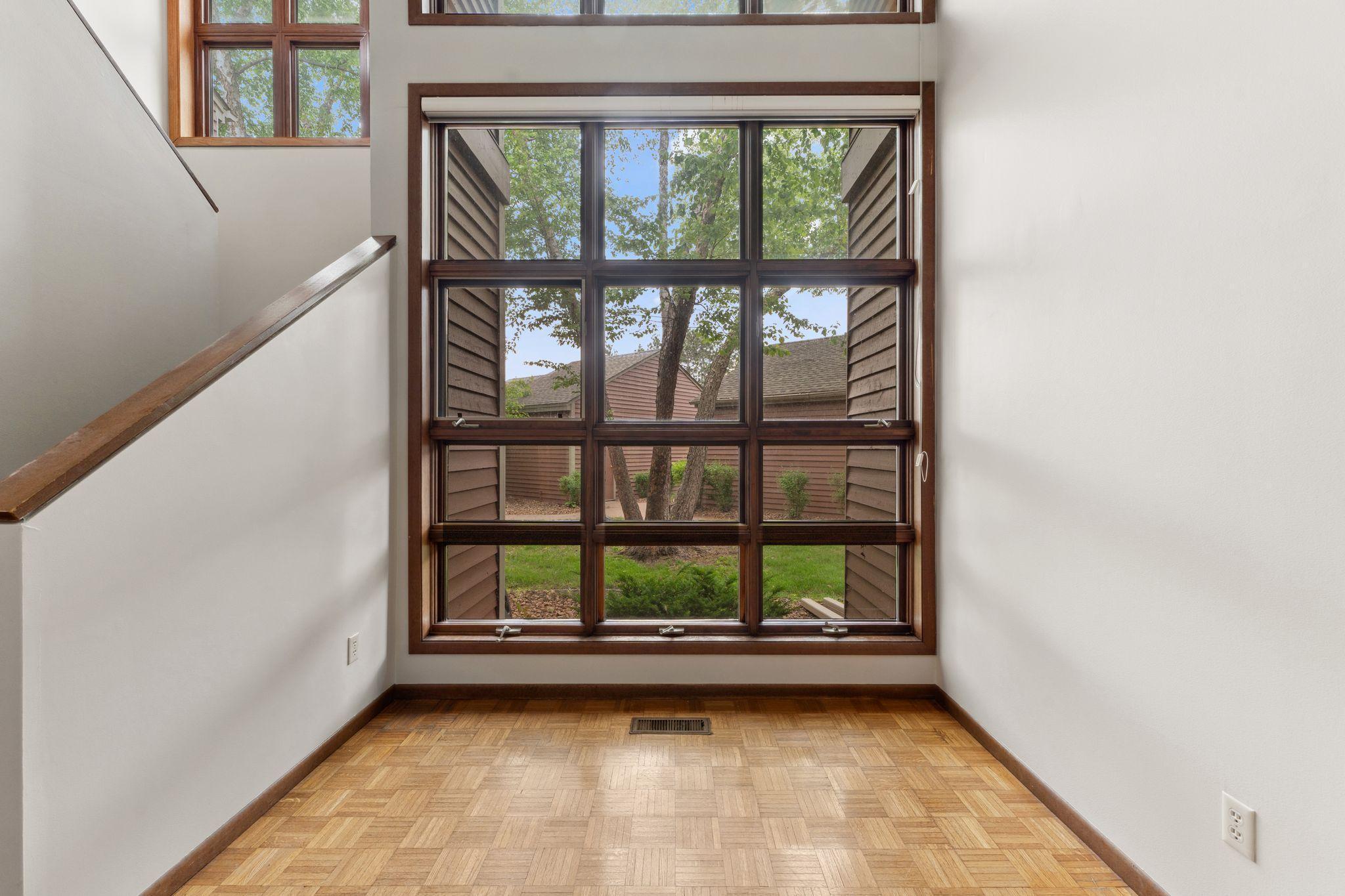1369 Spencer Road W