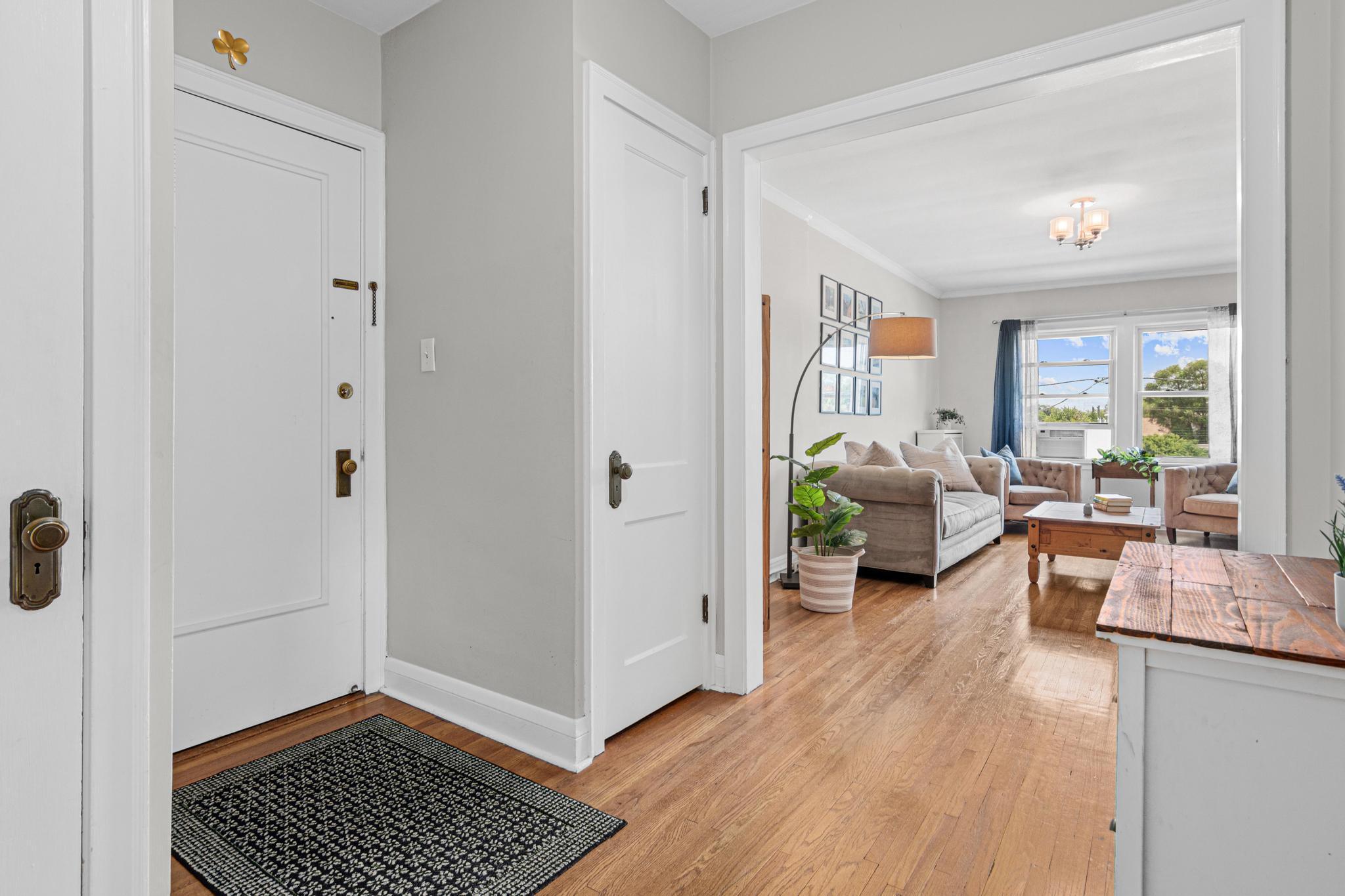 3603 Aldrich Avenue S 302