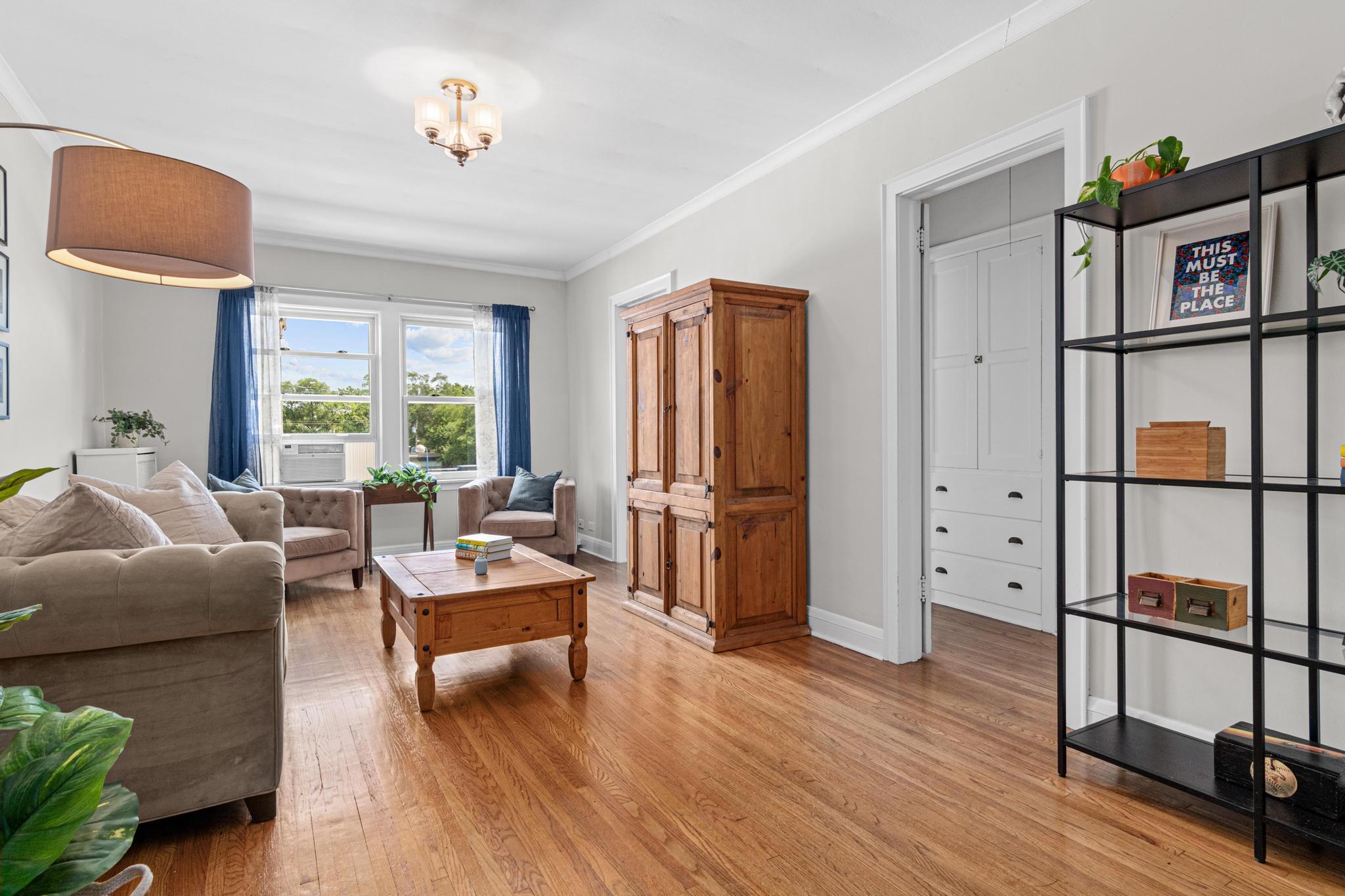 3603 Aldrich Avenue S 302