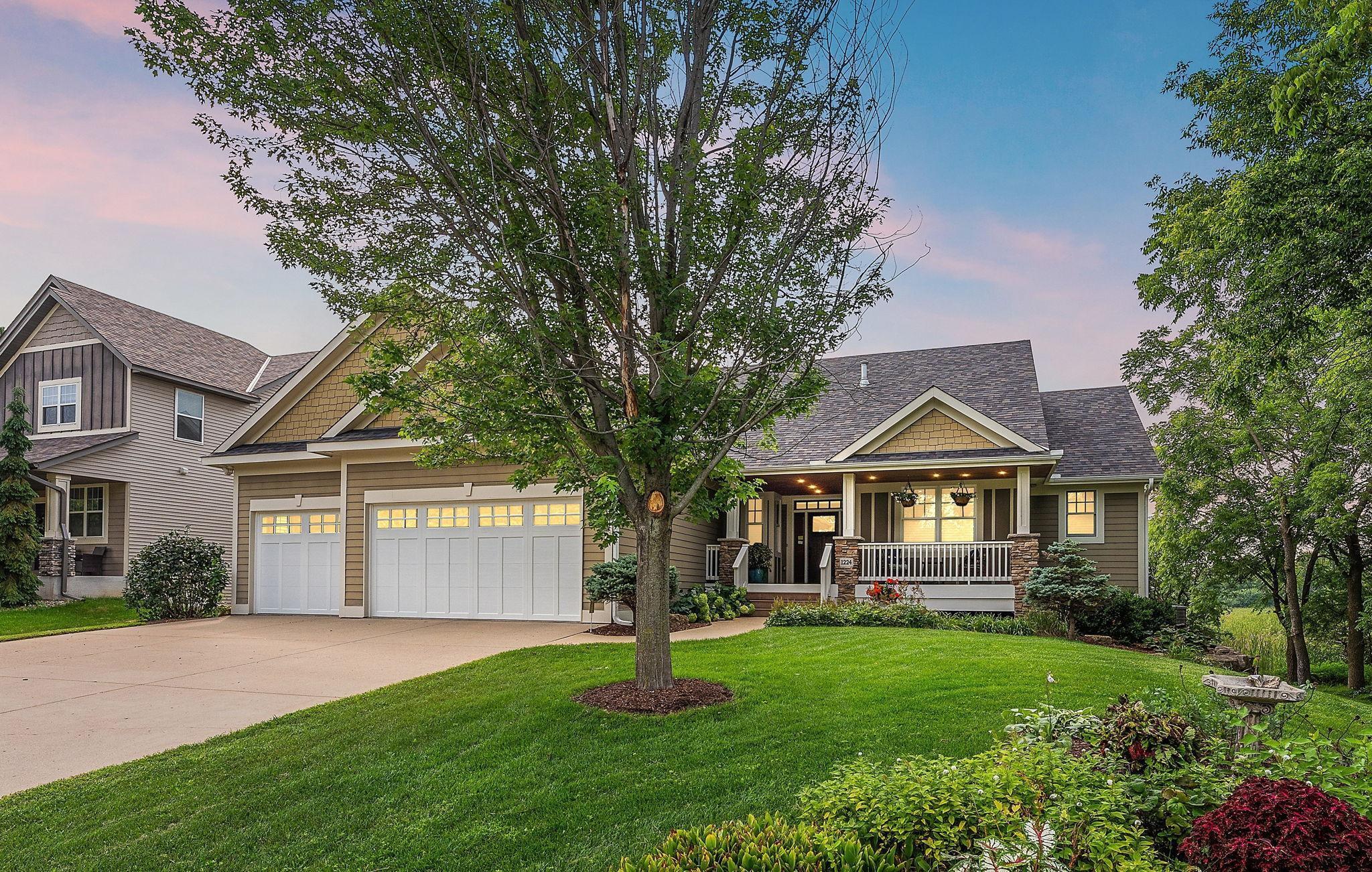 1224 Saint Johns Drive