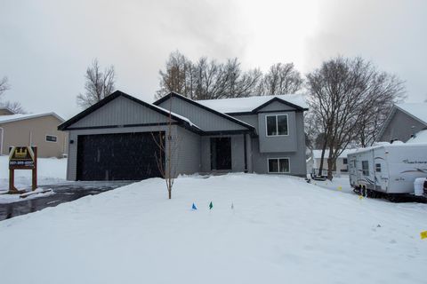 Photo of 1105 2nd Street SE, Faribault, MN 55021 (MLS # 7033958)