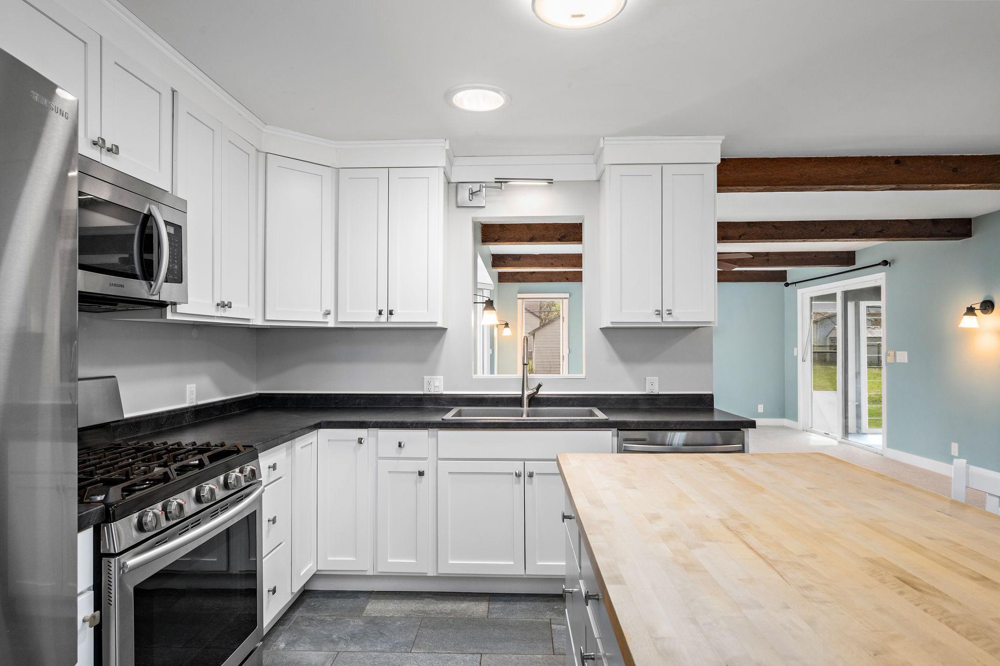 409 Jefferson Avenue S