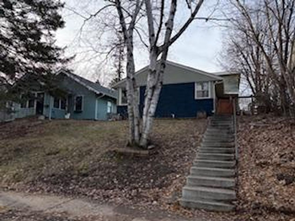 Photo of 1876 Berkeley Avenue, Saint Paul, MN 55105 (MLS # 7033547)