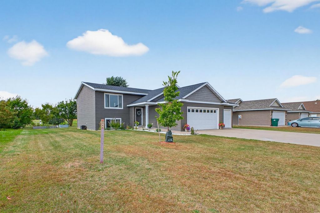 Photo of 190 Red School Lane, Kellogg, MN 55945 (MLS # 7018153)