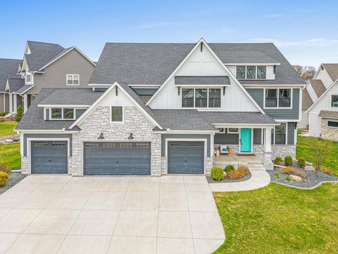 7651 Walnut Grove Lane N Maple Grove MN 55311