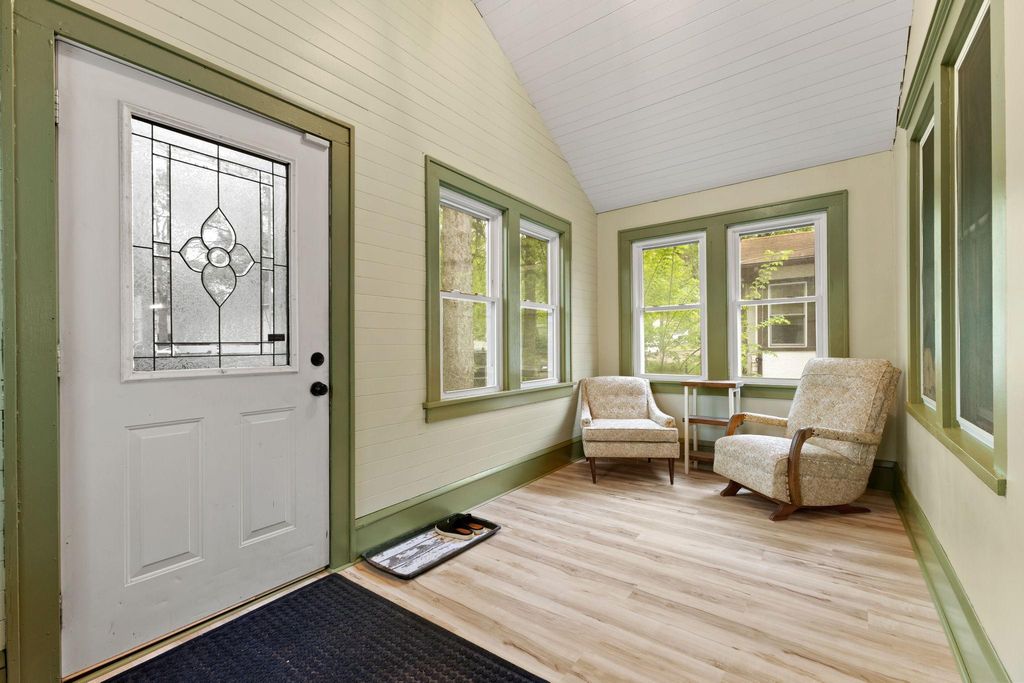 Photo of 4543 Penn Avenue N, Minneapolis, MN 55412 (MLS # 7077497)