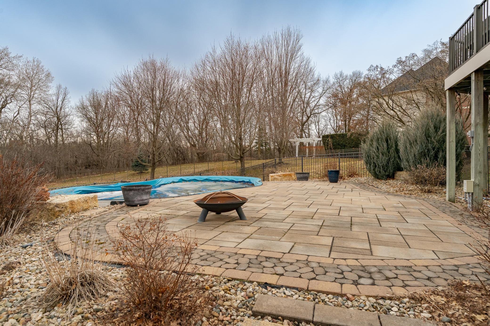 Rochester, Minnesota, 55902, United States, 5 Bedrooms Bedrooms, ,5 BathroomsBathrooms,Residential,Active,2028543