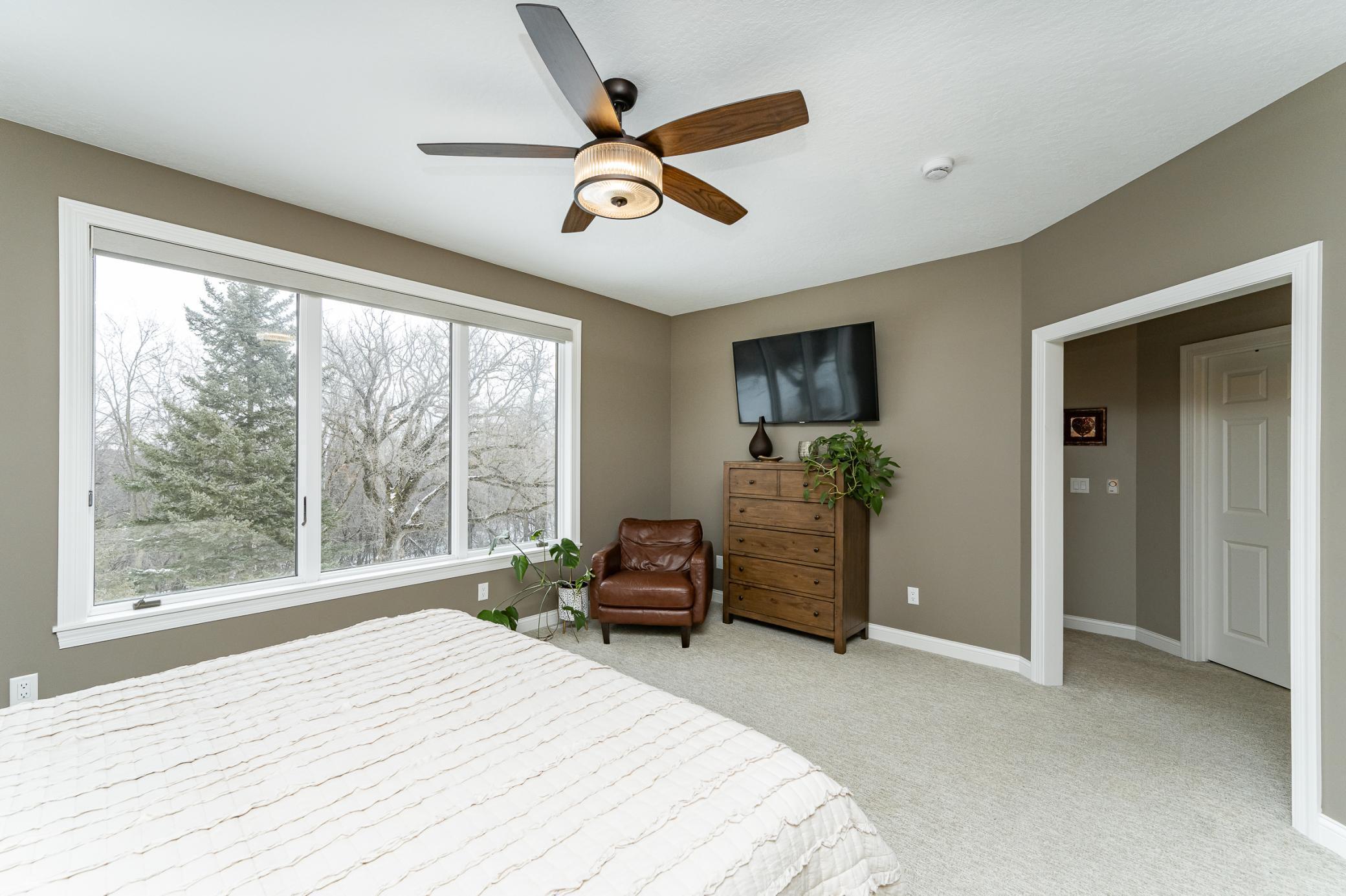 Rochester, Minnesota, 55902, United States, 5 Bedrooms Bedrooms, ,5 BathroomsBathrooms,Residential,Active,2028543