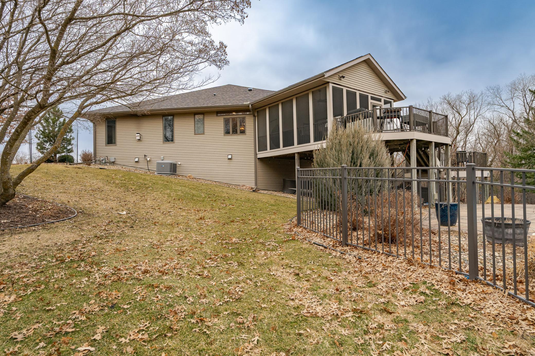 Rochester, Minnesota, 55902, United States, 5 Bedrooms Bedrooms, ,5 BathroomsBathrooms,Residential,Active,2028543