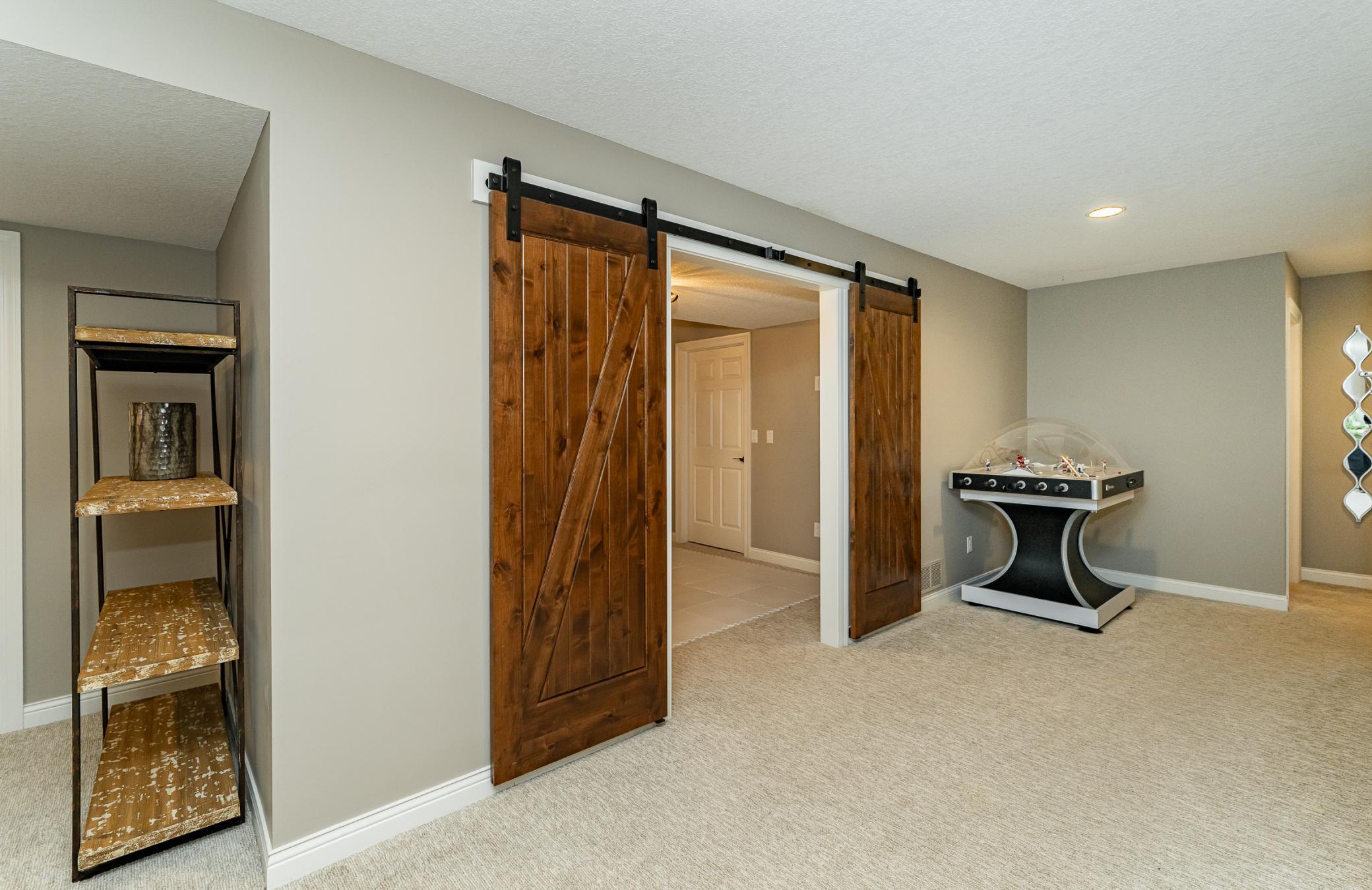 Rochester, Minnesota, 55902, United States, 5 Bedrooms Bedrooms, ,5 BathroomsBathrooms,Residential,Active,2028543