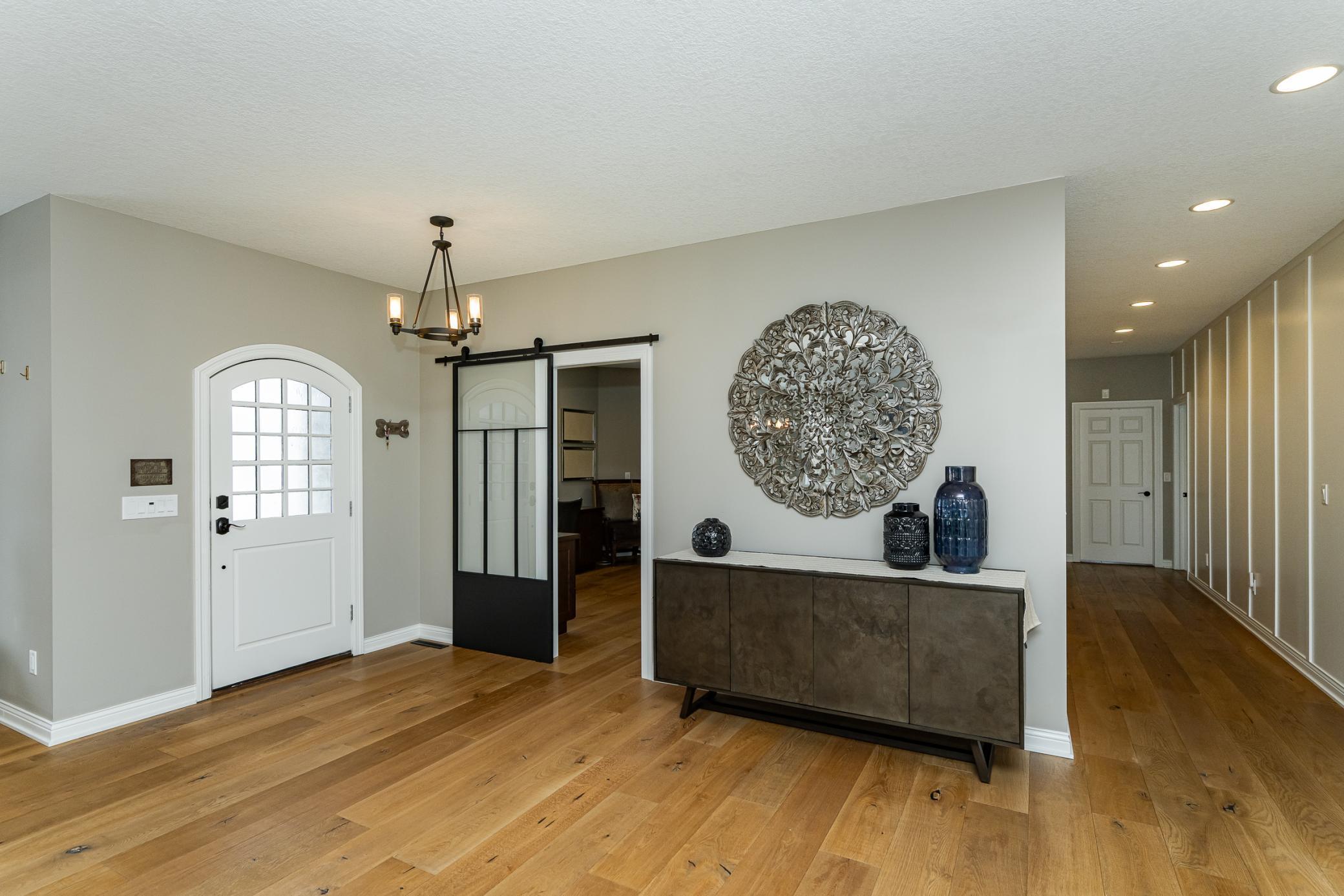 Rochester, Minnesota, 55902, United States, 5 Bedrooms Bedrooms, ,5 BathroomsBathrooms,Residential,Active,2028543