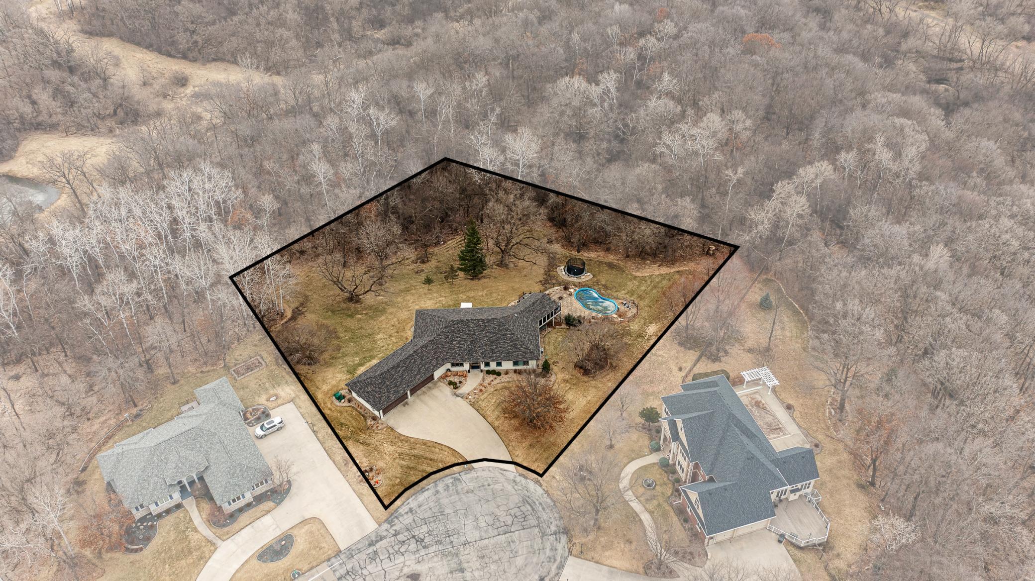 Rochester, Minnesota, 55902, United States, 5 Bedrooms Bedrooms, ,5 BathroomsBathrooms,Residential,Active,2028543