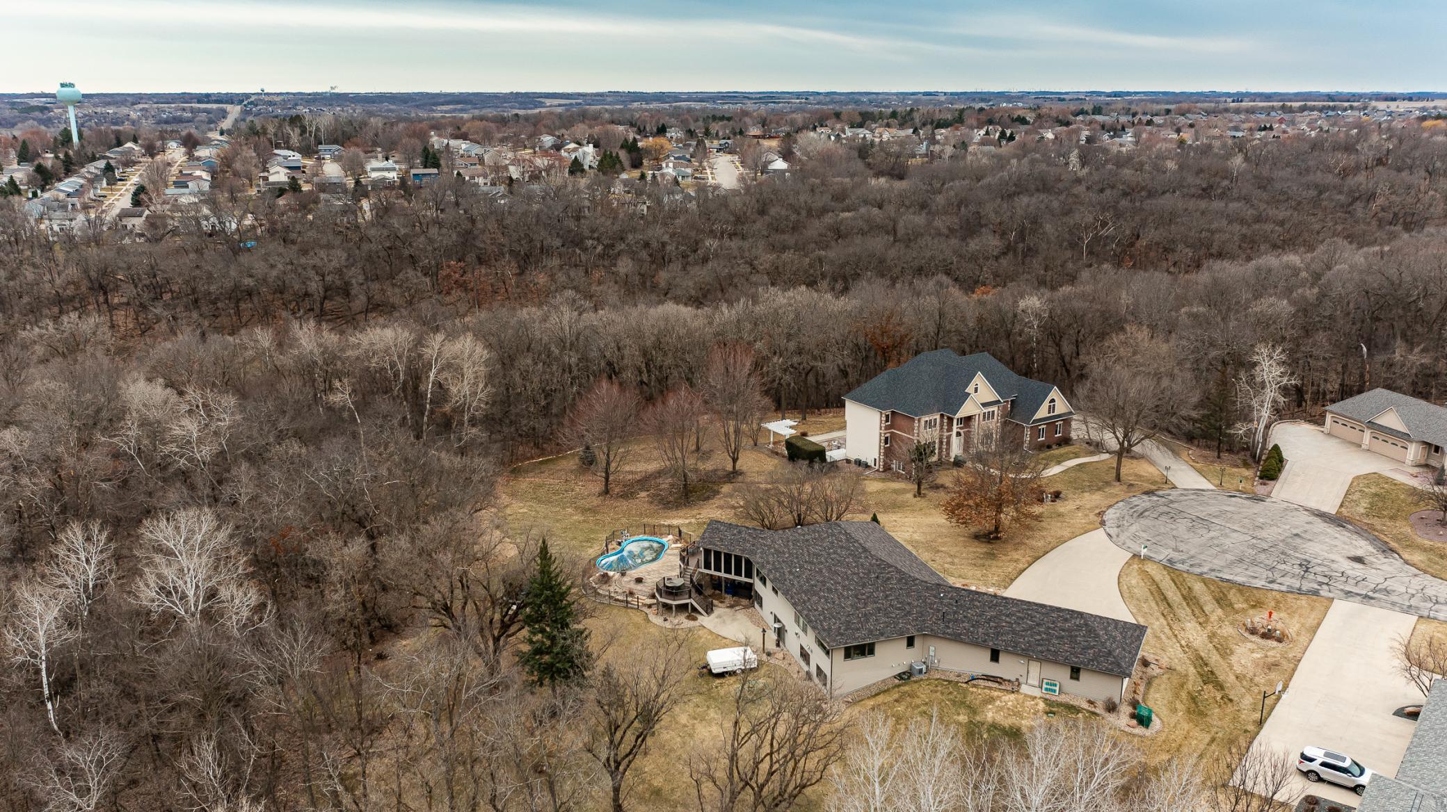Rochester, Minnesota, 55902, United States, 5 Bedrooms Bedrooms, ,5 BathroomsBathrooms,Residential,Active,2028543