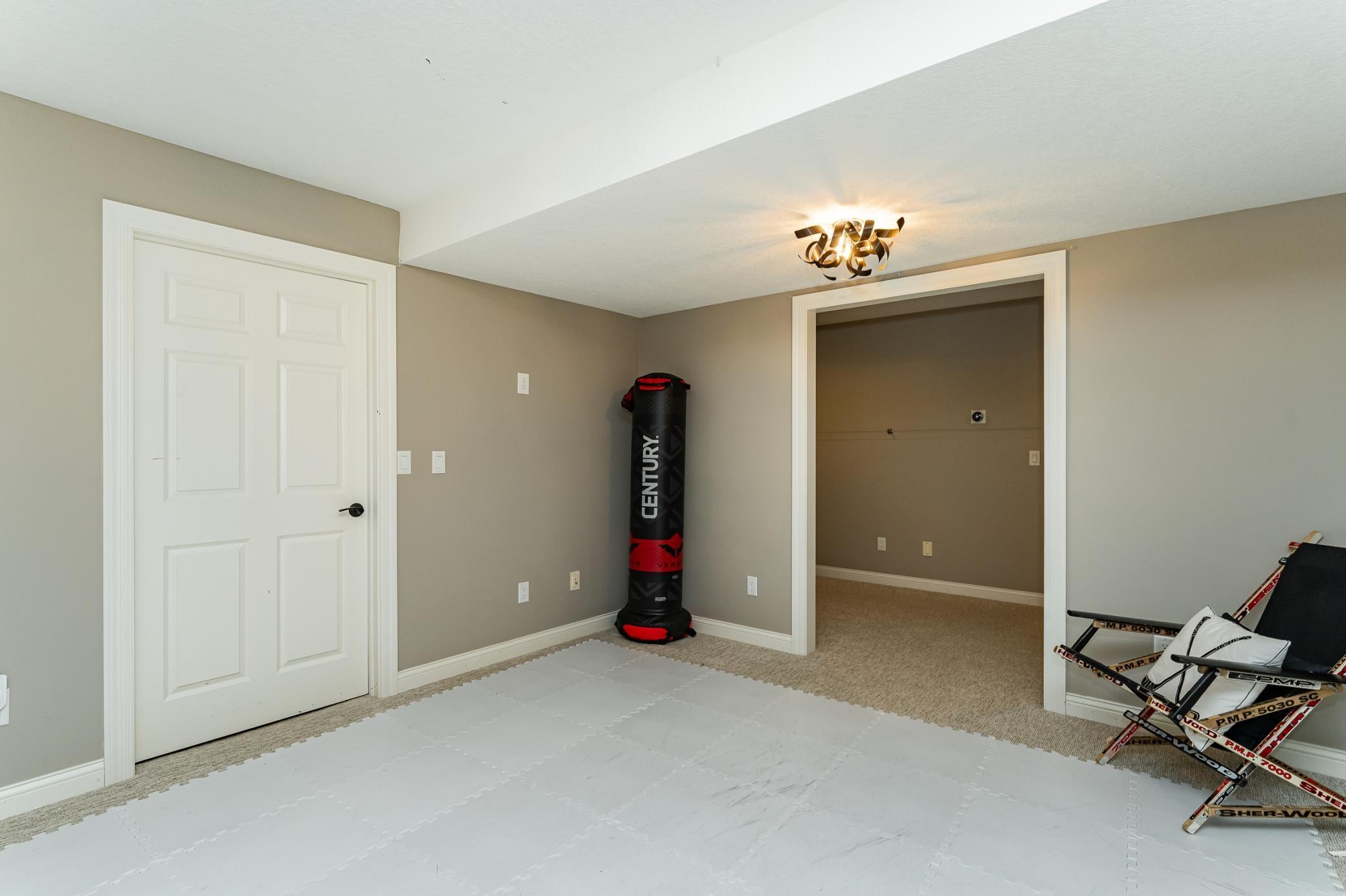 Rochester, Minnesota, 55902, United States, 5 Bedrooms Bedrooms, ,5 BathroomsBathrooms,Residential,Active,2028543
