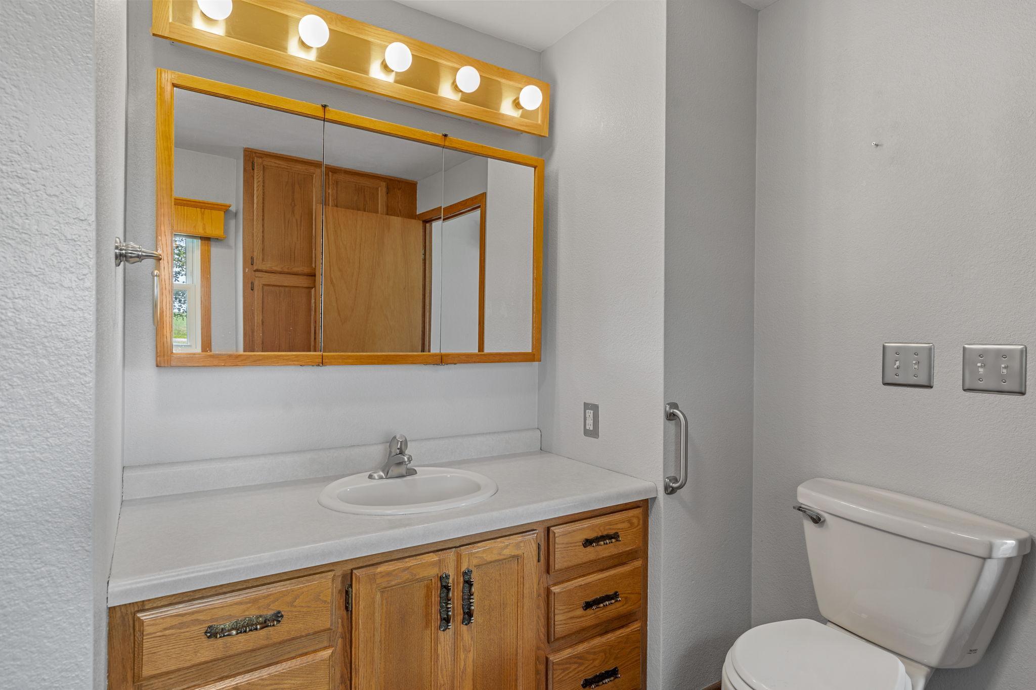 Owatonna, Minnesota 55060, United States, 2 Bedrooms Bedrooms, ,2 BathroomsBathrooms,Residential,Coming Soon,169715