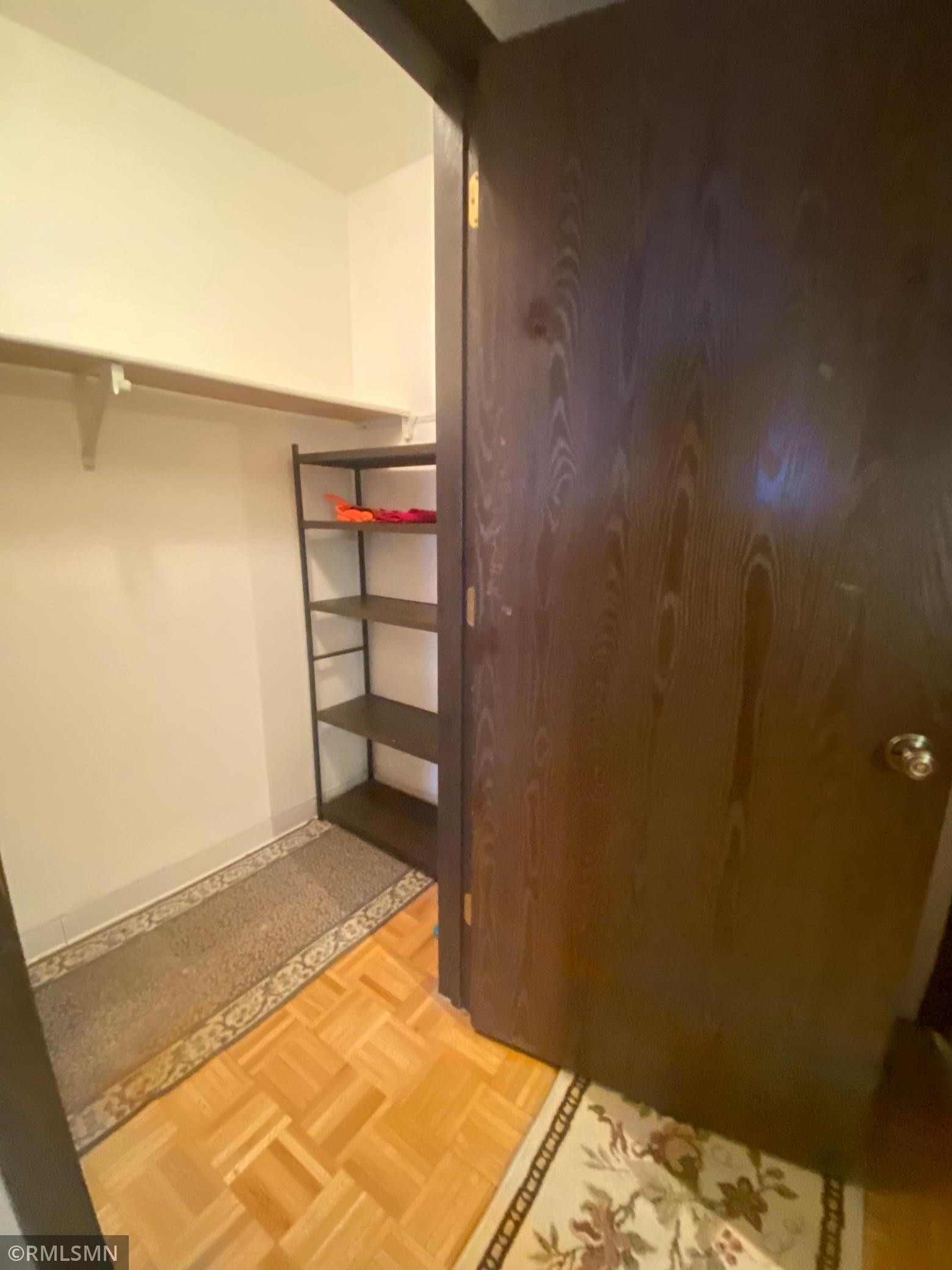 1181 Edgcumbe Road 1007