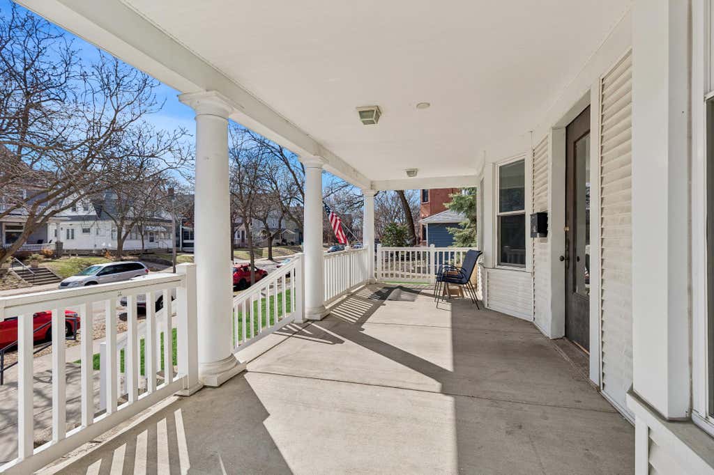 Photo of 1508 Elliot Avenue, Minneapolis, MN 55404 (MLS # 7105662)