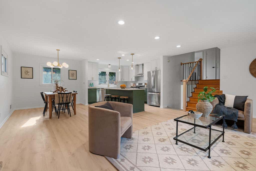 Photo of 1025 Colby Street, Saint Paul, MN 55116 (MLS # 7134206)