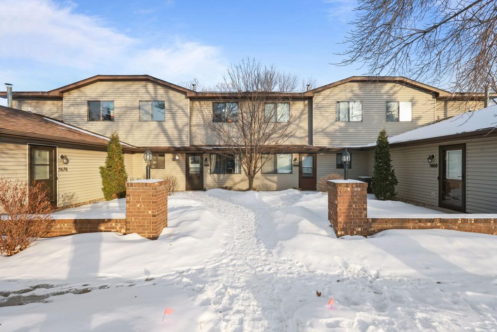 Photo of 5674 Brandlwood Court #54, White Bear Lake, MN 55110 (MLS # 7016104)