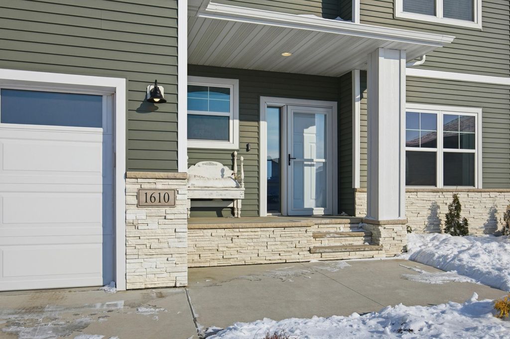 Photo of 1610 5th Avenue NE, Dilworth, MN 56529 (MLS # 6822964)