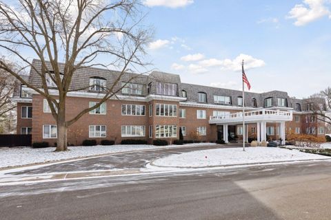 6105 Eden Prairie Road A12 Edina MN 55436