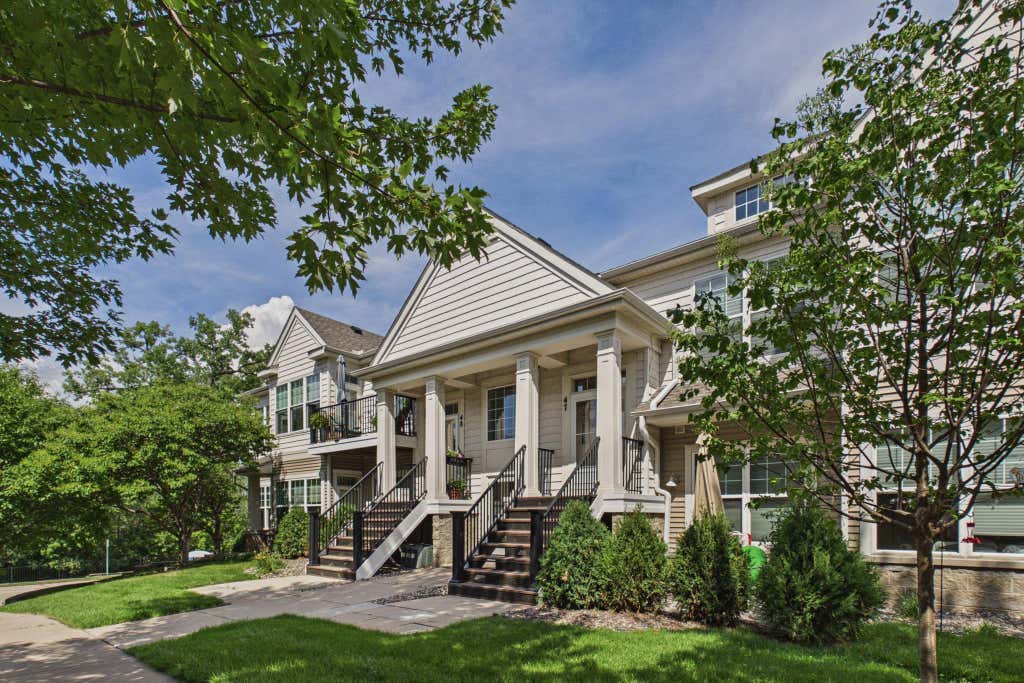 Photo of 625 Wesley Commons Drive #47, Golden Valley, MN 55427 (MLS # 7100162)