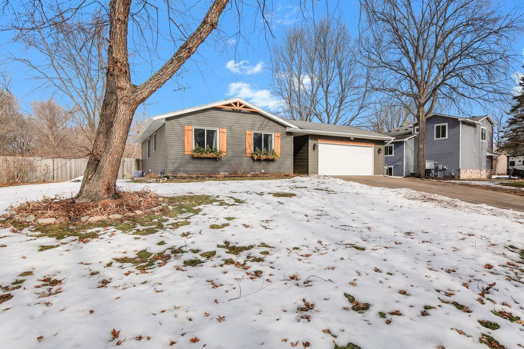 Photo of 3061 230th Lane NW, Saint Francis, MN 55070 (MLS # 7024769)