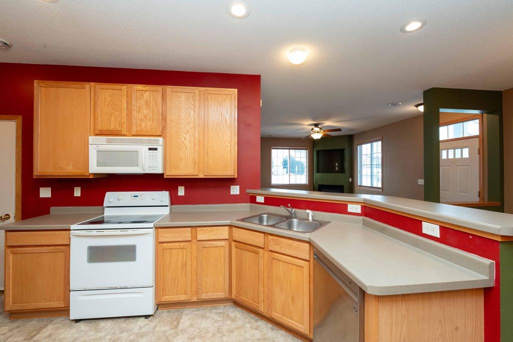 Photo of 4781 Blaine Avenue #408, Inver Grove Heights, MN 55076 (MLS # 7010494)