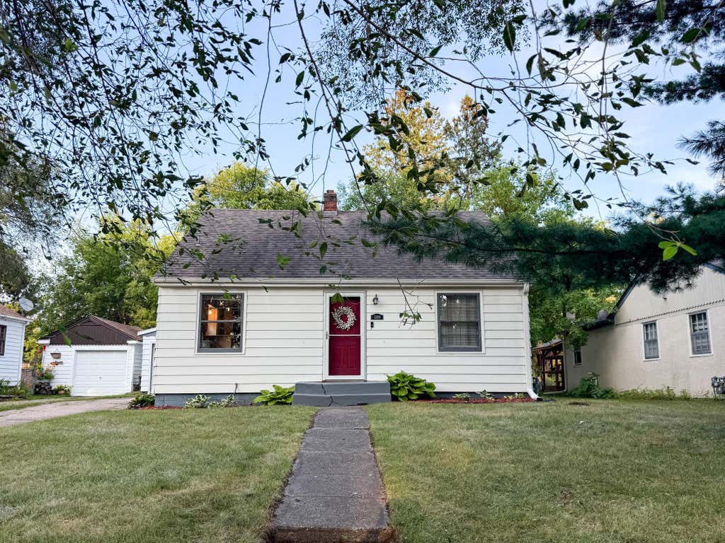 Photo of 1309 S 7th Street, Brainerd, MN 56401 (MLS # 7133239)