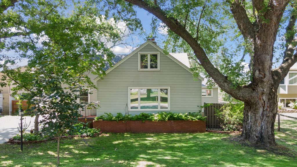 Photo of 8570 Lincoln Street NE, Blaine, MN 55434 (MLS # 7130091)