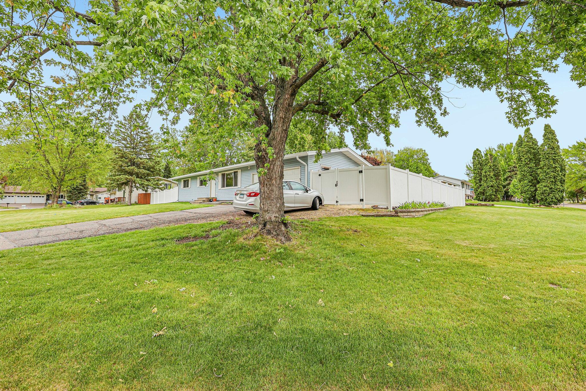 6847 8th Street Lane N