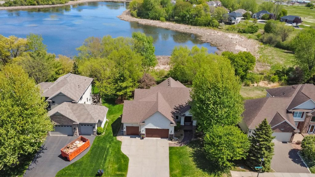 Photo of 8156 9th Street Place N, Oakdale, MN 55128 (MLS # 7074336)