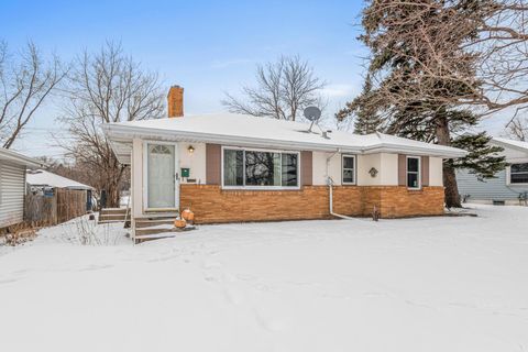 1800 37th Avenue NE Minneapolis MN 55421
