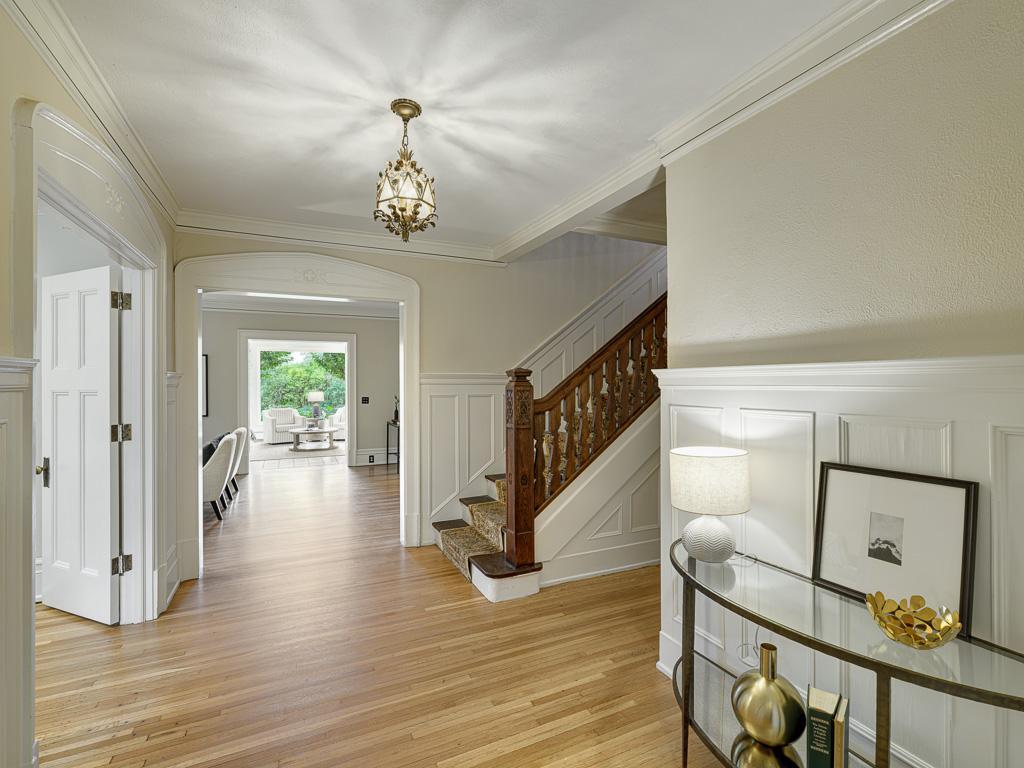 754 Linwood Avenue