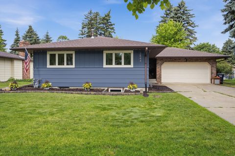 Photo of 2844 Hickory Street N, Fargo, ND 58102 (MLS # 7098243)