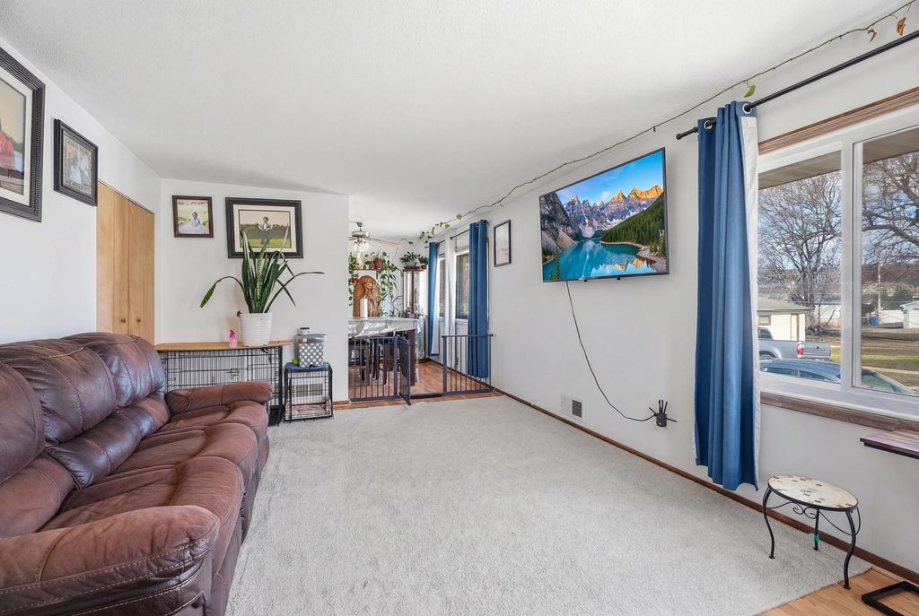 Photo of 1563 Clarence Street, Saint Paul, MN 55106 (MLS # 7046637)