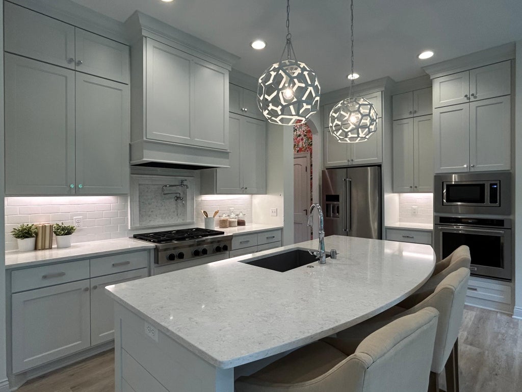 Photo of 3419 Groveland Lane, Minnetonka, MN 55345 (MLS # 7144109)