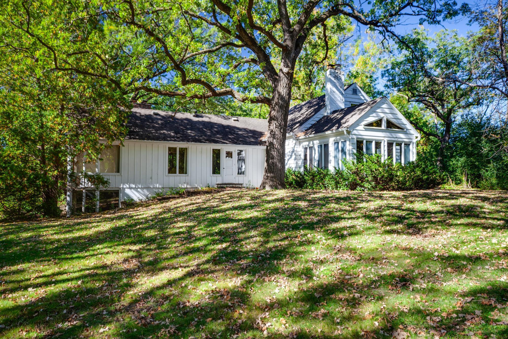 1929/1915 Oakland Road