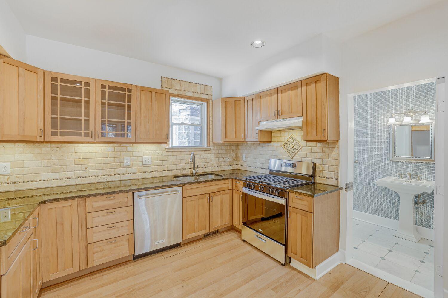 3917 Garfield Avenue