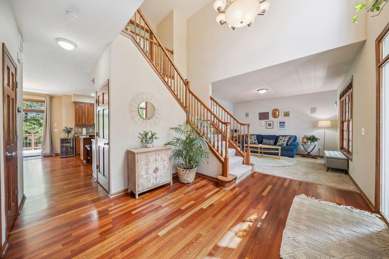 4628 Pinetree Curve