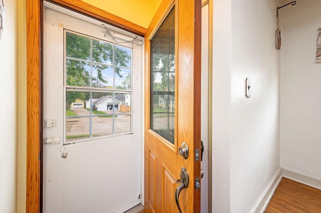 Photo of 311 Budd Street, Fairmont, MN 56031 (MLS # 7080332)