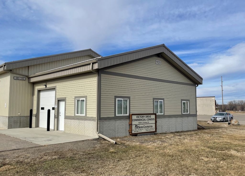 Photo of 1020 S Victory Drive #A, Mankato, MN 56001 (MLS # 7031486)