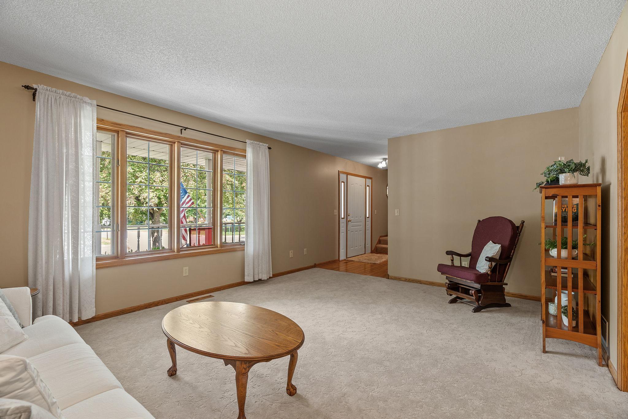 6427 Deerwood Lane