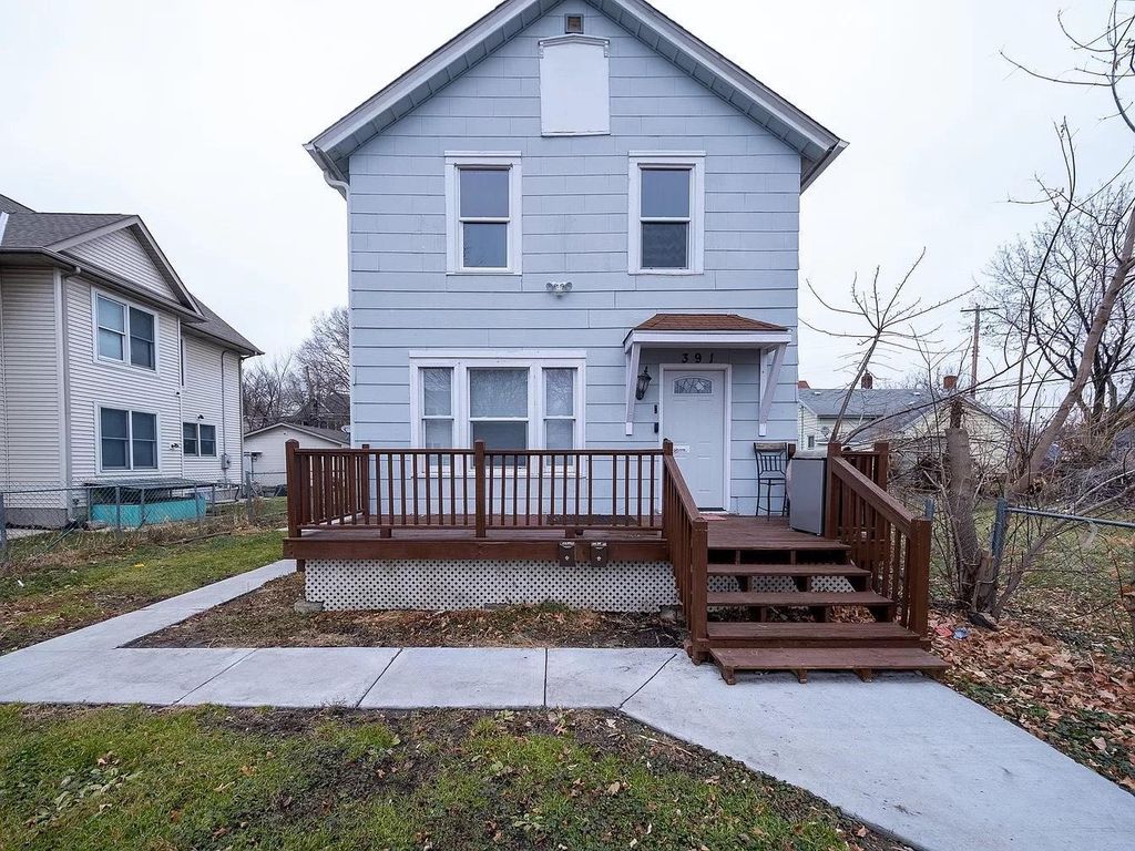 Photo of 391 Sherburne Avenue, Saint Paul, MN 55103 (MLS # 7006717)