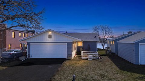 804 15th Street NE Austin MN 55912